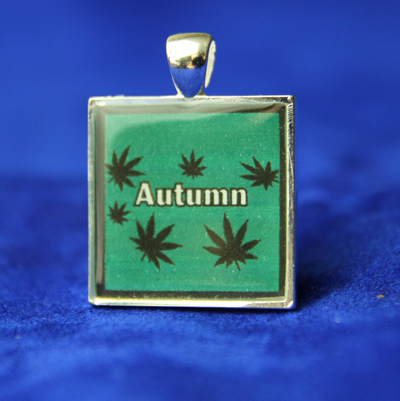 autumn weed marijuanna keychain pendant